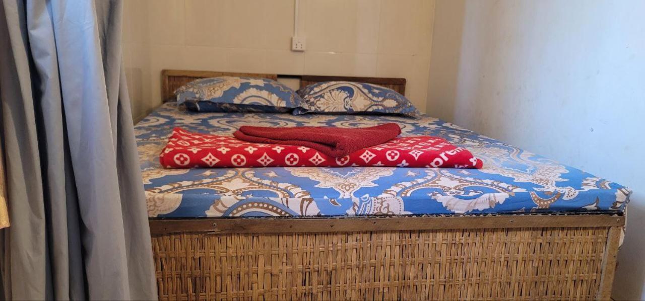 Park Inn Boutique And Hostel Kampot Eksteriør billede